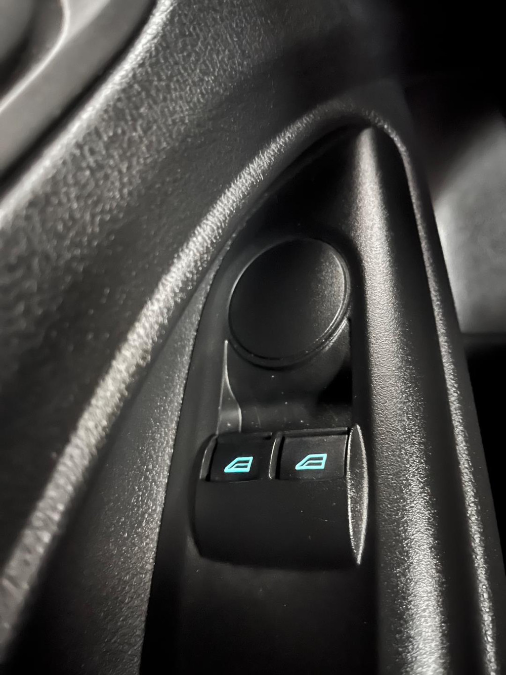 Ford Transit Connect BENZINE 1.0 Ecoboost 100pk L1 Ambiente, Airco, Schuifdeur, Parkeersensors, RIJKLAARPRIJS! 16