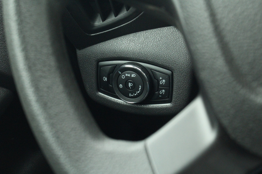 Ford Transit Connect 1.5TDCI 75pk L1 Economy Edition | Trekhaak | LMV | Airco | Lease 204,- p/m 17