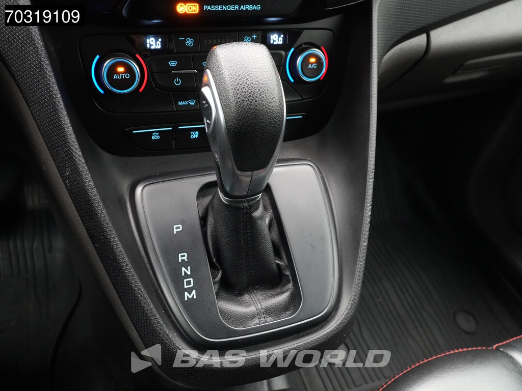 Ford Transit Connect 100PK Automaat L2H1 Sport Edition 18 Velgen Leder Navi Airco Cruise Camera Parkeersensoren Euro6 L2 Airco Trekhaak Cruise control 20