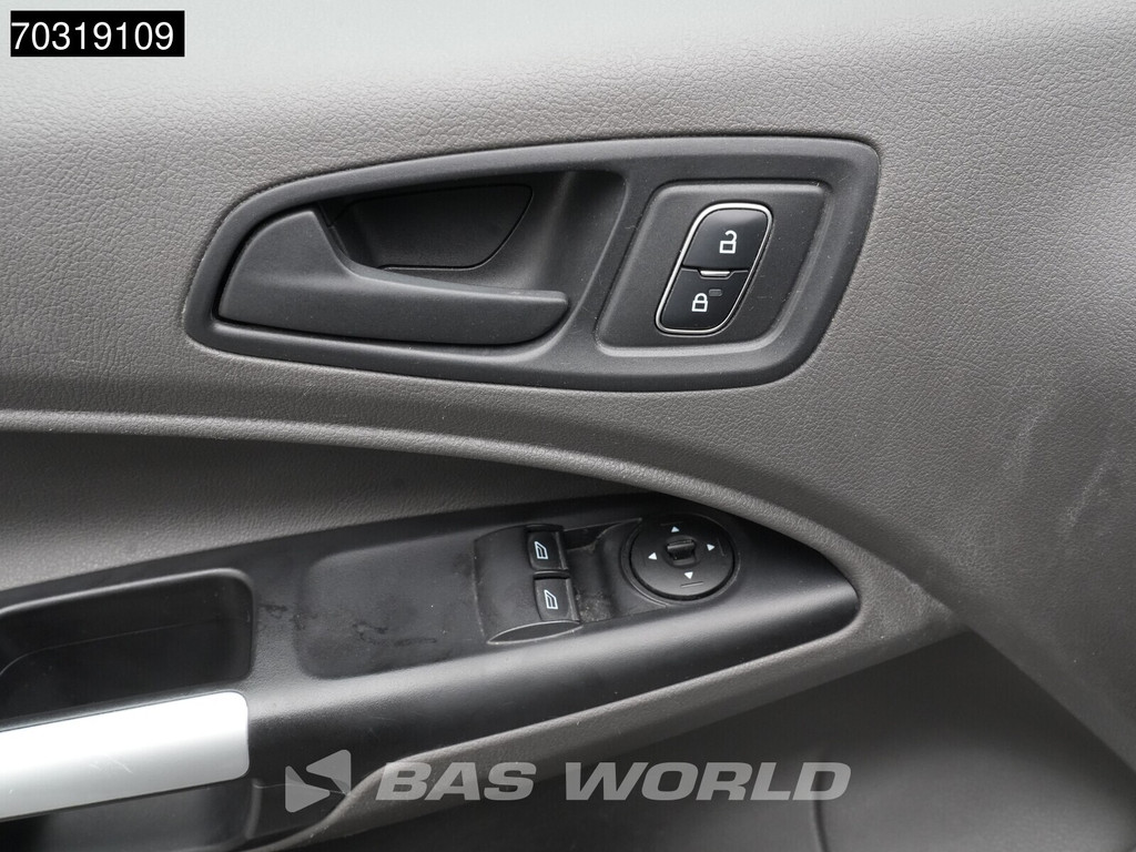 Ford Transit Connect 100PK Automaat L2H1 Sport Edition 18 Velgen Leder Navi Airco Cruise Camera Parkeersensoren Euro6 L2 Airco Trekhaak Cruise control 21