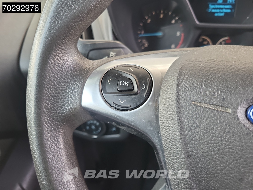 Ford Transit Connect 75pk L1H1 Airco Parkeersensoren APK 08-2026 Euro6 L1 3m3 Airco 18