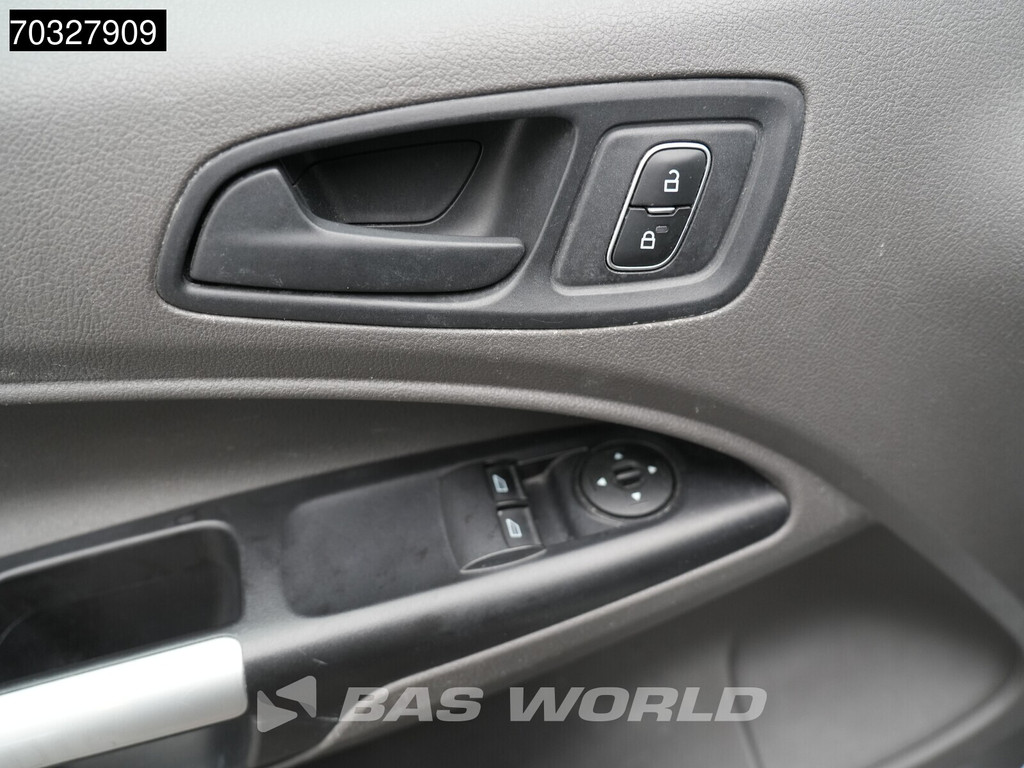 Ford Transit Connect 75pk Trekhaak L1H1 Airco Cruise Imperiaal APK 04-2027 Euro6 L1 Kompakt Airco Trekhaak Cruise control 17