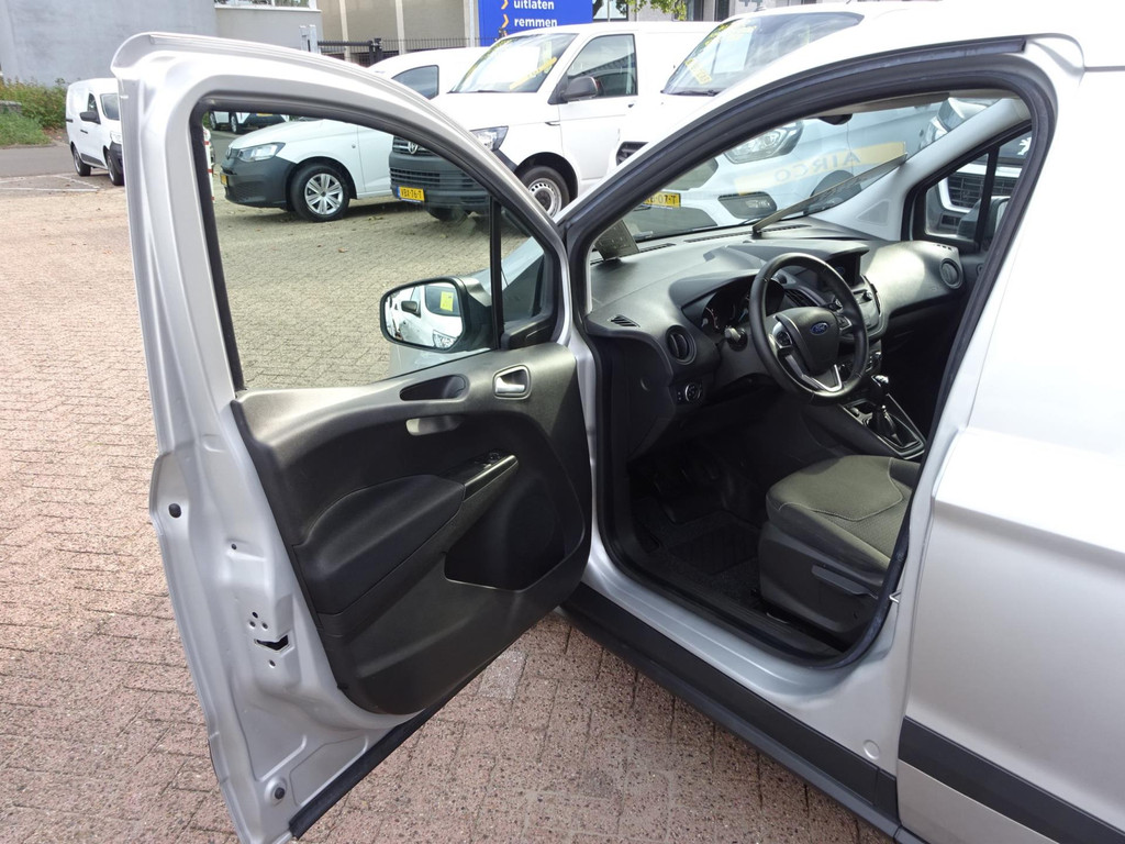 Ford Transit Courier 1.0 BENZINE Trend EcoBoost S&S 10