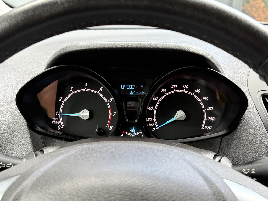 Ford Transit Courier 1.0 ECOBOOST TREND 100 PK / BENZINE! / 1e EIG. / BPM VRIJ !! / AIRCO / PDC / ZEER NETJES! 11