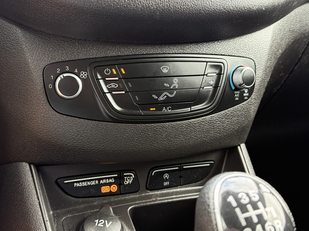 Ford Transit Courier 1.0 ECOBOOST TREND 100 PK / BENZINE! / 1e EIG. / BPM VRIJ !! / AIRCO / PDC / ZEER NETJES! 14