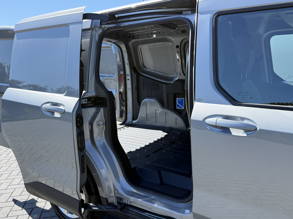 Ford Transit Courier 1.0 EcoBoost 101 PK / LIMITED / BENZINE / **5.293 KM!!** / ECC / ADAPTIVE CRUISE / CAMERA / BLINDSPOT / LED 9