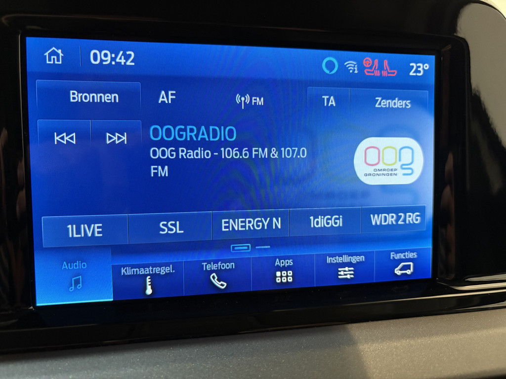 Ford Transit Courier 1.0 EcoBoost Trend Benzine / Winterpack / Airco / Cruisecontrol / Carplay / Camera / 13.100 KM !! 13