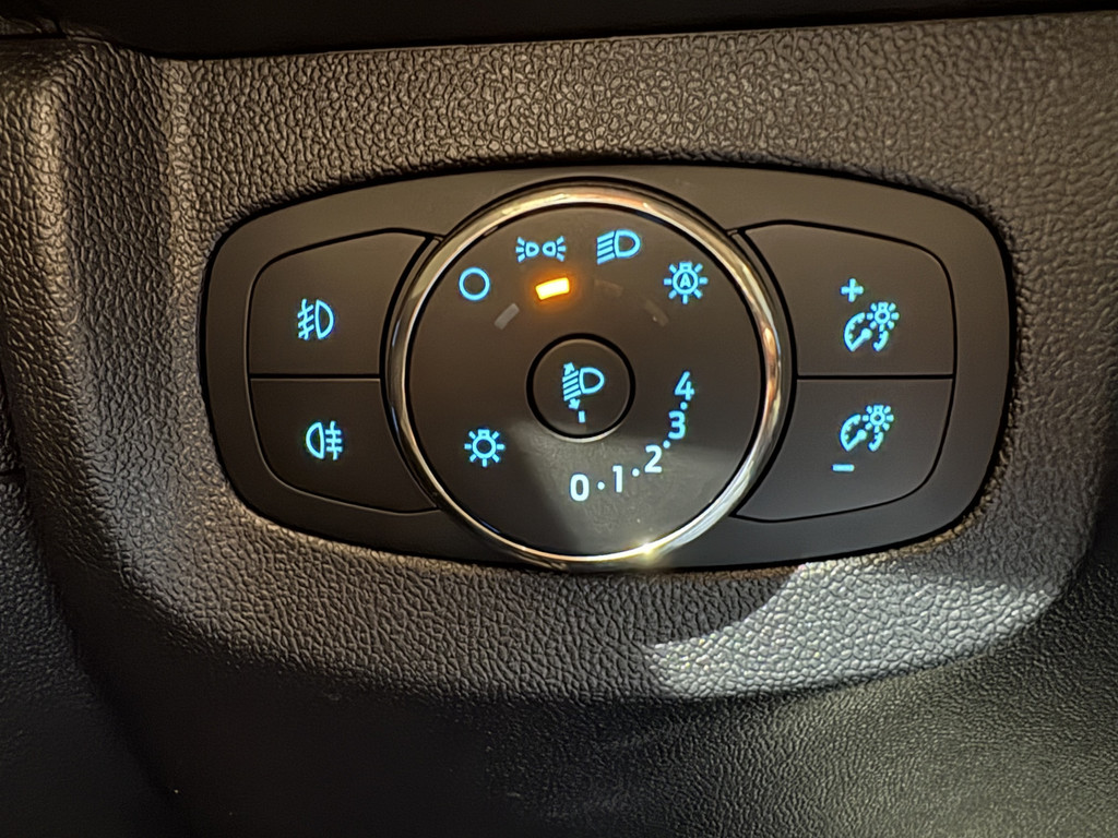 Ford Transit Courier 1.0 EcoBoost Trend Benzine / Winterpack / Airco / Cruisecontrol / Carplay / Camera / 13.100 KM !! 18