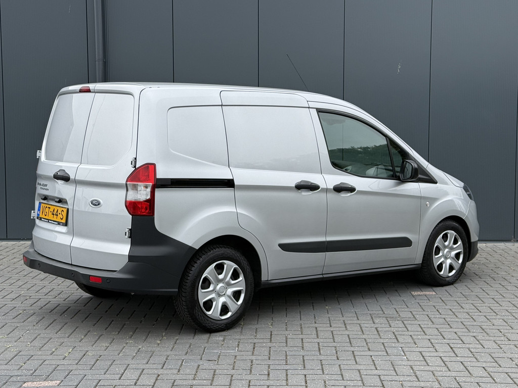 Ford Transit Courier 1.5 TDCI / 1e EIGENAAR / 23.338 KM!! / AIRCO / PDC / NAVI / DAB 3