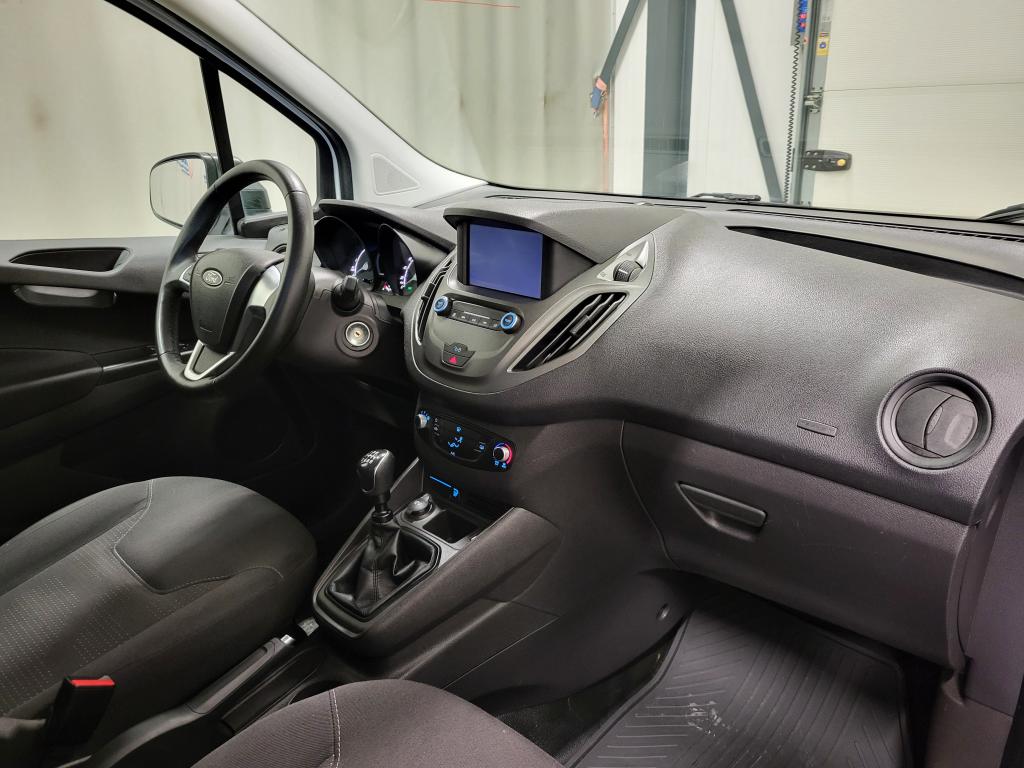 Ford Transit Courier 1.5TDCI Euro 6! 7