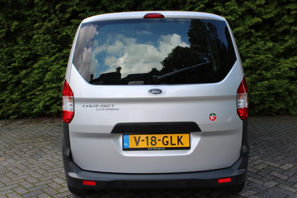 Ford Transit Courier 1.5 TDCI Trend Duratorq S&S 75PK | Airco | Stoelverwarming | PDC | Achterklep met raam 10