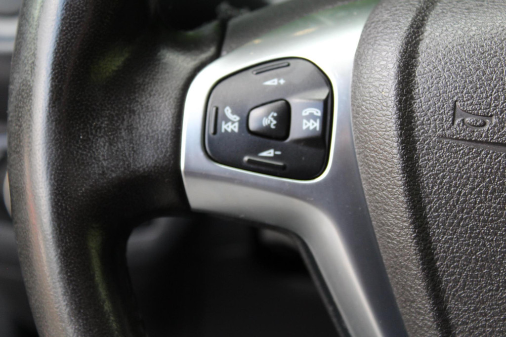 Ford Transit Courier 1.5 TDCI Trend Duratorq S&S 75PK | Airco | Stoelverwarming | PDC | Achterklep met raam 19