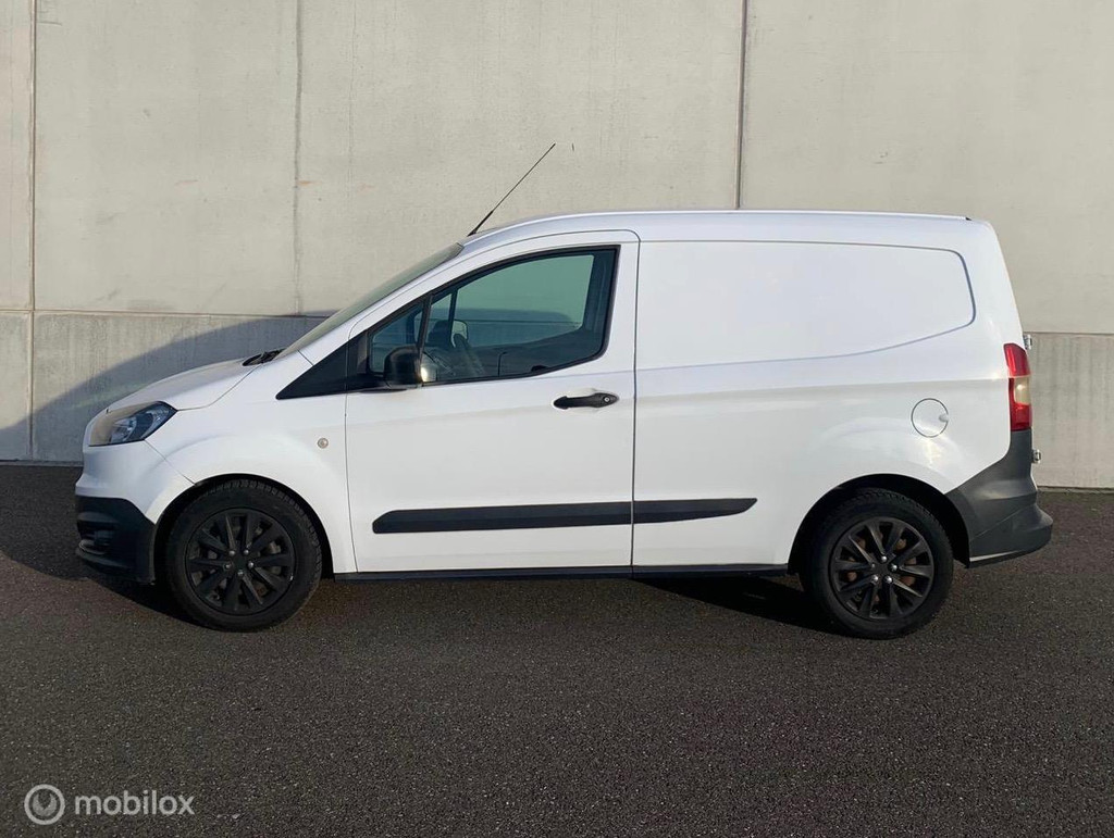 Ford Transit Courier AIRCO EURO 6 EUR 3999,- +21% BTW / TAX 13