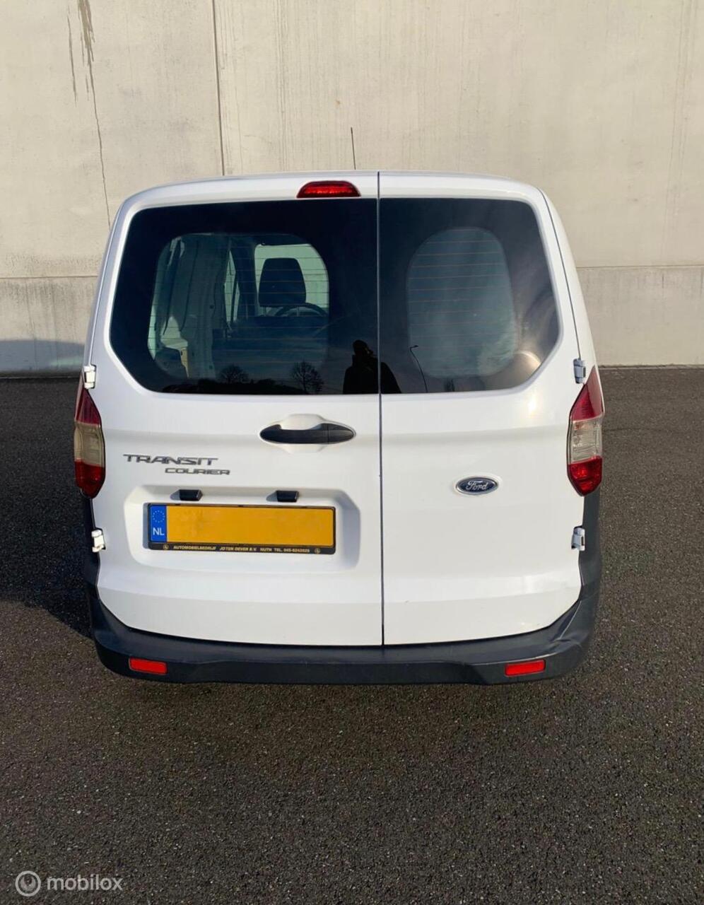 Ford Transit Courier AIRCO EURO 6 EUR 3999,- +21% BTW / TAX 18