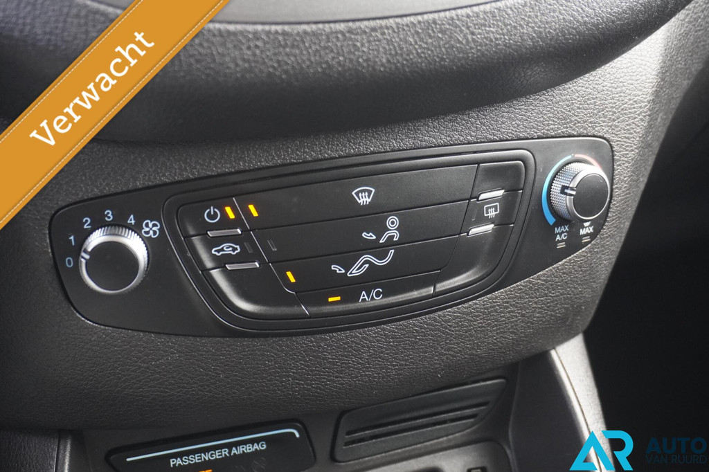 Ford Transit Courier * Benzine * Koelauto * Koelwagen * Koel 19