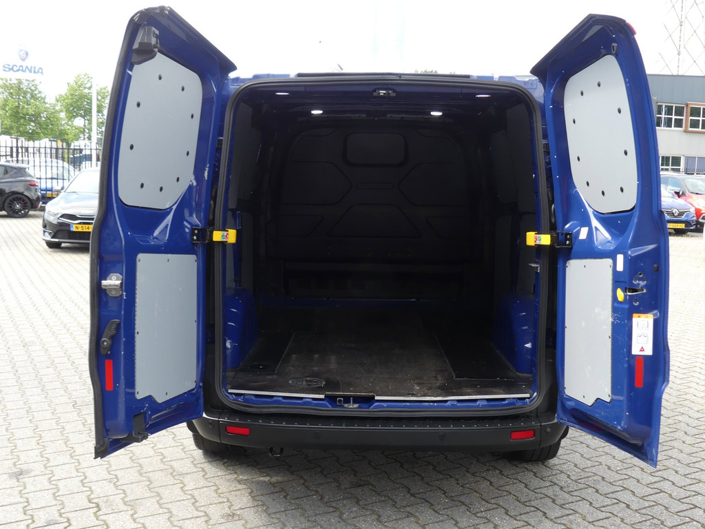 Ford Transit Custom 2.0 130PK Automaat TDCI L1 Limited / 2X S-DEUR / 3P / CARPLAY 5