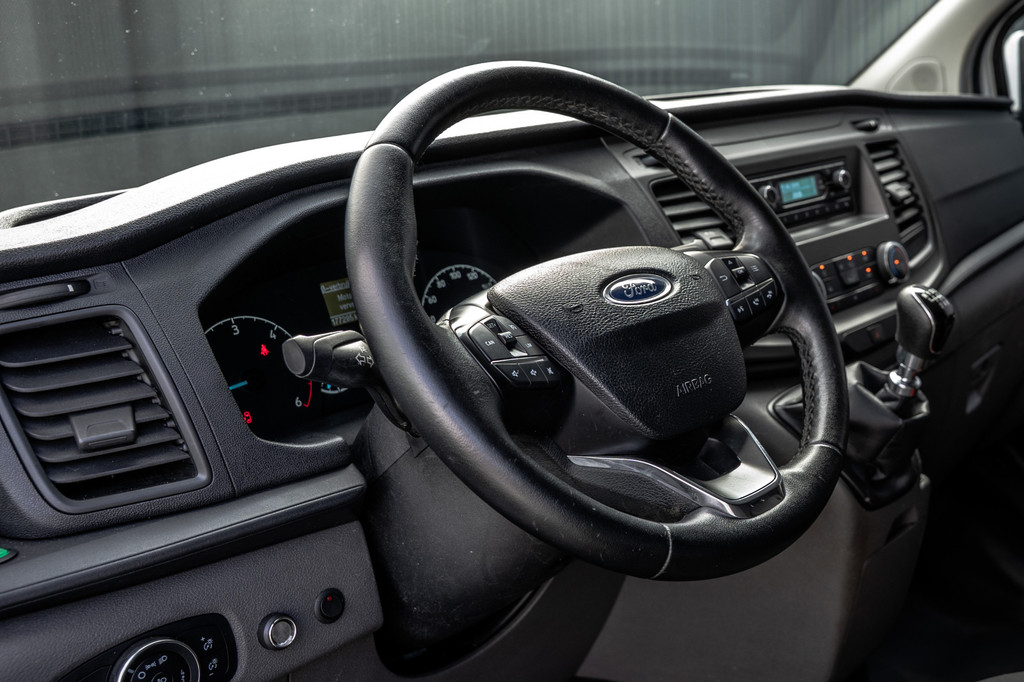 Ford Transit Custom 2.0 EcoBlue L2H1 | 130PK | Volledig Ingericht | LED | Cruise | PDC | Airco | Trekhaak 13