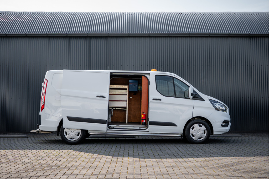 Ford Transit Custom 2.0 EcoBlue L2H1 | 130PK | Volledig Ingericht | LED | Cruise | PDC | Airco | Trekhaak 7