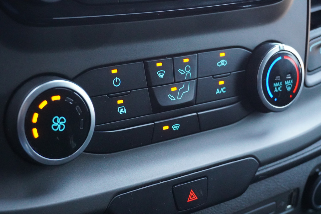 Ford Transit Custom 2.0 TDCI - EURO 6 - Airco - Navi - Cruise - ⬠16.900,- Excl. 19