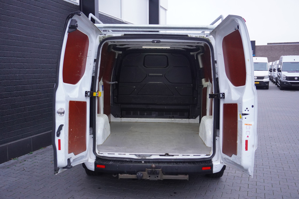 Ford Transit Custom 2.0 TDCI - EURO 6 - Airco - Navi - Cruise - ⬠16.900,- Excl. 8