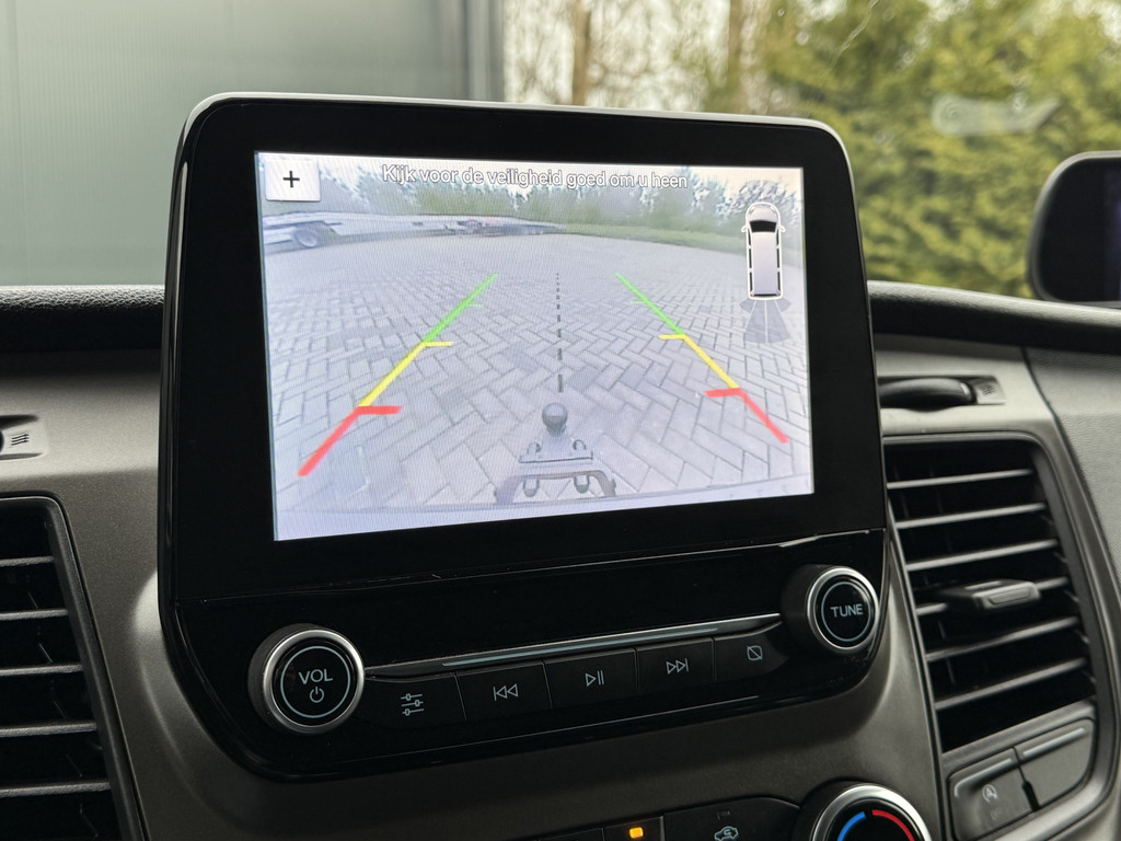 Ford Transit Custom 2.0 TDCI 130 PK AUTOMAAT / L1H1 / TREKHAAK / CRUISE / NAVI / CAMERA / LED / ACHTERKLEP 17