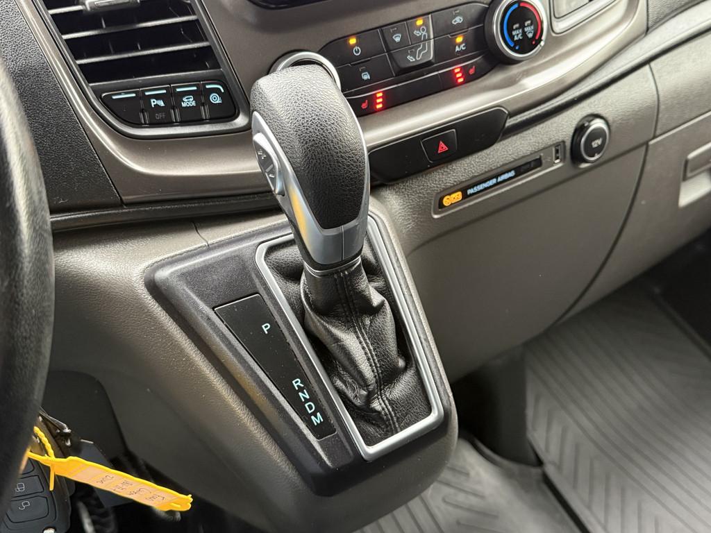 Ford Transit Custom 2.0 TDCI 130 PK AUTOMAAT / L1H1 / TREKHAAK / CRUISE / NAVI / CAMERA / LED / ACHTERKLEP 19