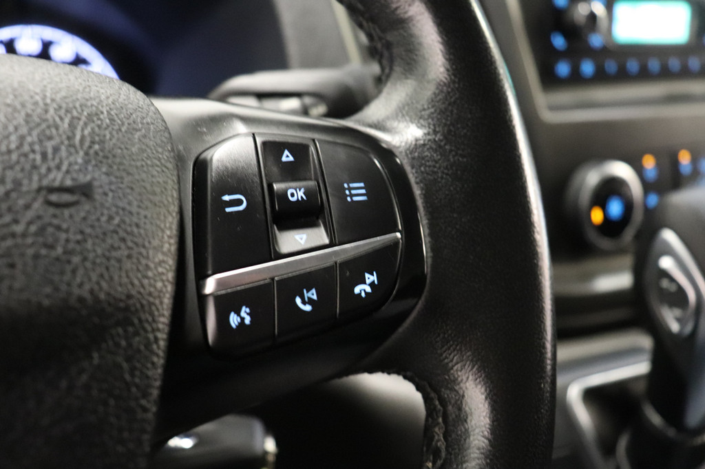 Ford Transit Custom 2.0 TDCI 130PK Automaat EURO 6 - Airco - Cruise - PDC - ⬠13.499,- Excl. 13