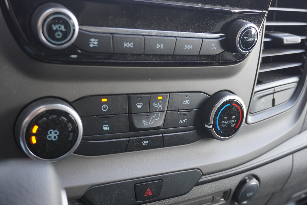 Ford Transit Custom 2.0 TDCI 130PK Automaat EURO 6 - Airco - Cruise - PDC- â¬23.900,- Excl. 14