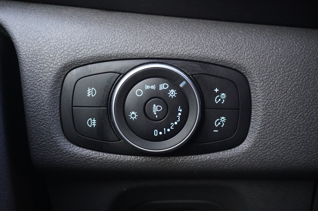 Ford Transit Custom 2.0 TDCI 130PK Automaat L1H2 - EURO 6 - Airco - Navi - Cruise - â¬16.950,- Excl. 20