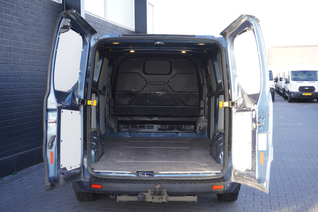 Ford Transit Custom 2.0 TDCI 130PK Automaat L2 - EURO 6 - Airco - Cruise - PDC - €14.900,- Excl. 8
