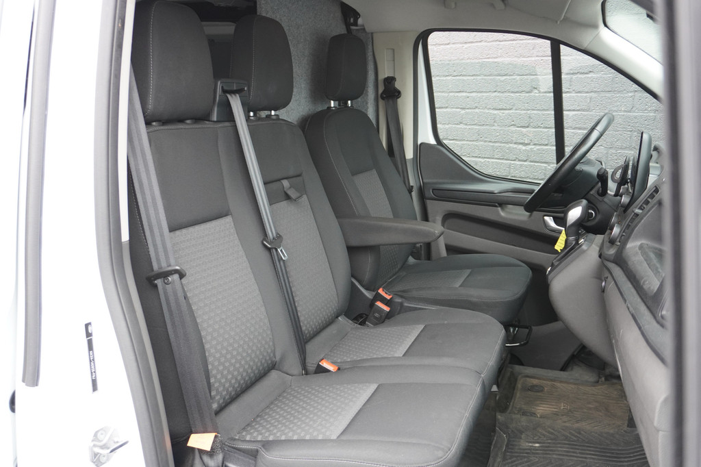 Ford Transit Custom 2.0 TDCI 130PK Automaat L2 EURO 6 - Airco - Navi - ACC - â¬12.900,- Excl. 7