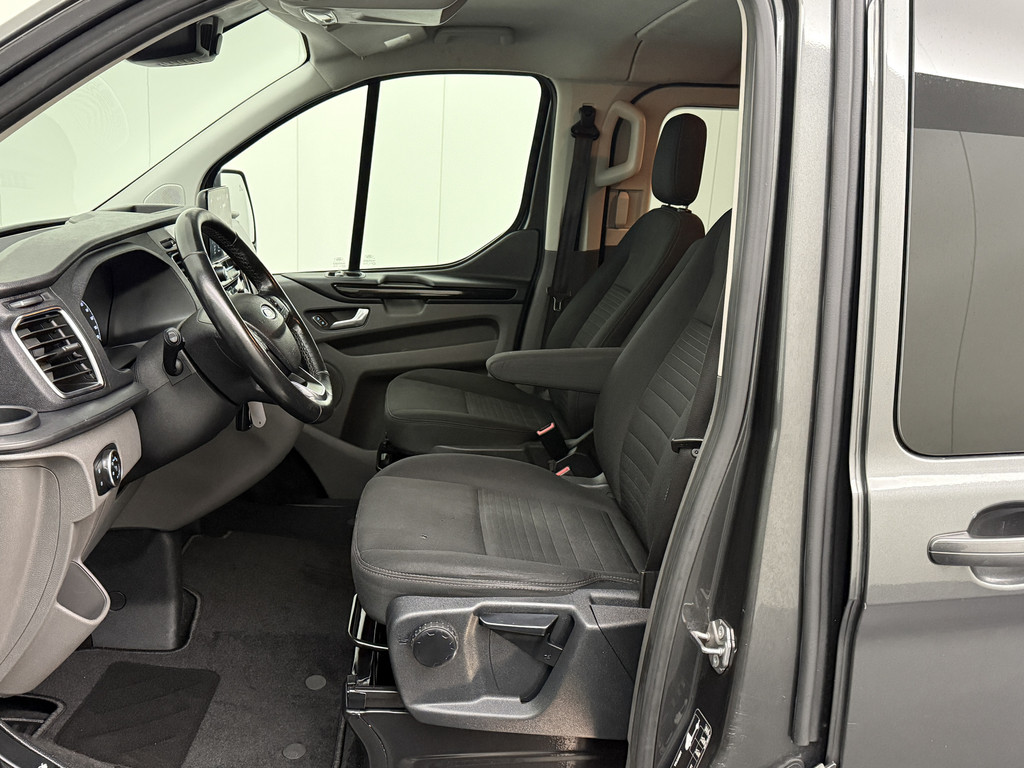 Ford Transit Custom 2.0TDCI 130PK Automaat Lang Limited Dubbele Cabine | Navigatie | Camera | Imperiaal | Trekhaak 19