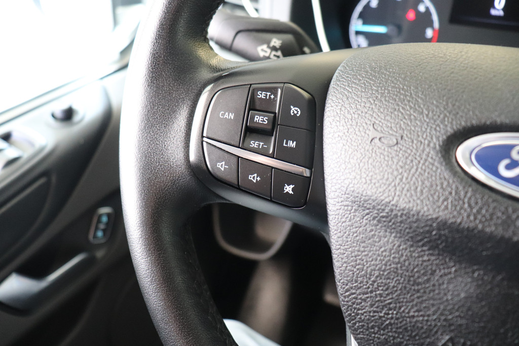 Ford Transit Custom 2.0 TDCI 130PK EURO 6 - Airco - Navi - Cruise - Stoelverwarming - ⬠13.900,- Excl. 20