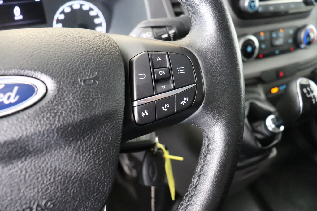 Ford Transit Custom 2.0 TDCI 130PK EURO 6 - Airco - Navi - Cruise - Stoelverwarming - ⬠13.900,- Excl. 21