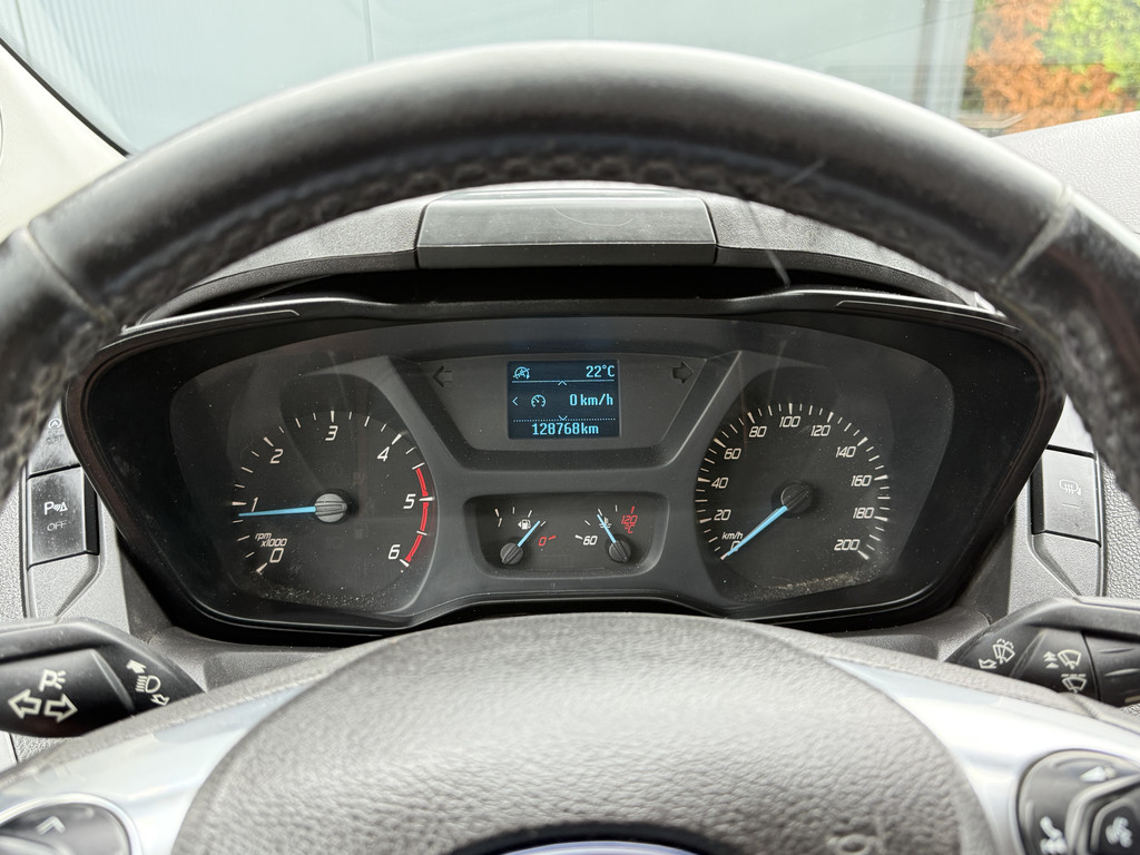 Ford Transit Custom 2.0 TDCI 130 PK / L1H1 / TREND / 2.5 TONS TREKHAAK / AIRCO / CRUISE / NAVI / INRICHTING / 3-ZITS 11