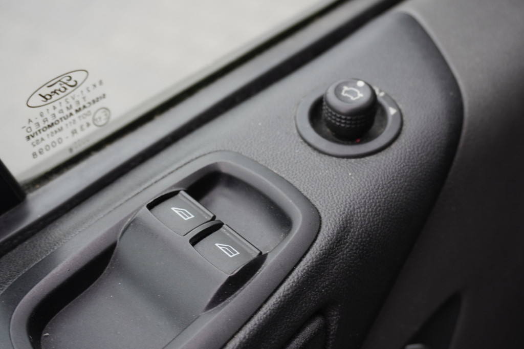 Ford Transit Custom 2.0 TDCI 130PK L1H2 Automaat EURO 6 - Airco - Navi - Cruise - ⬠14.950,- Excl. 16