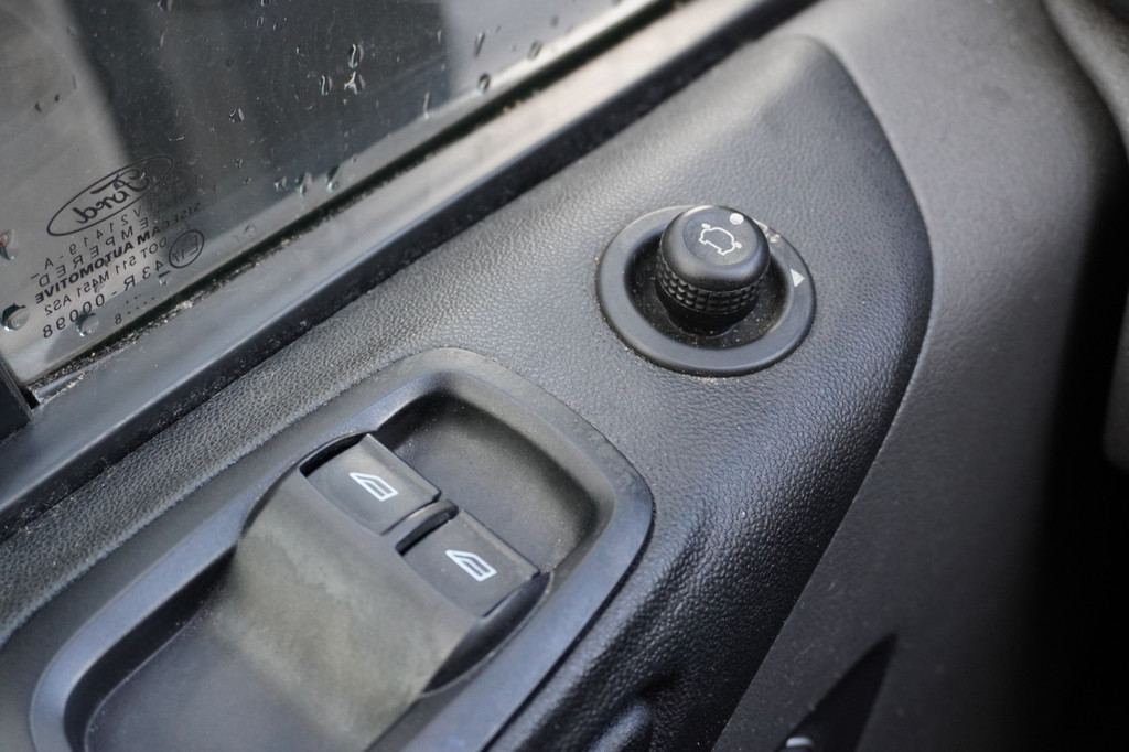 Ford Transit Custom 2.0 TDCI 130PK L1H2 Automaat EURO 6 - Airco - Navi - Cruise - ⬠15.950,- Excl. 17