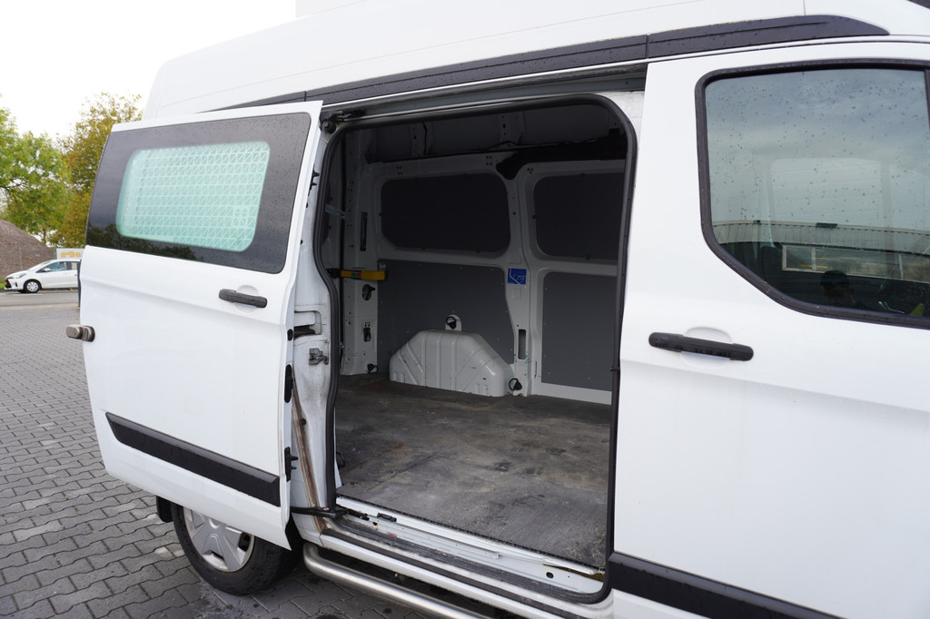 Ford Transit Custom 2.0 TDCI 130PK L1H2 Automaat EURO 6 - Airco - Navi - Cruise - ⬠15.950,- Excl. 7