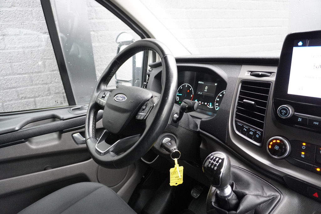 Ford Transit Custom 2.0 TDCI 130PK L2 - EURO 6 - Airco - Navi - Cruise - €13.900,- Excl. 3
