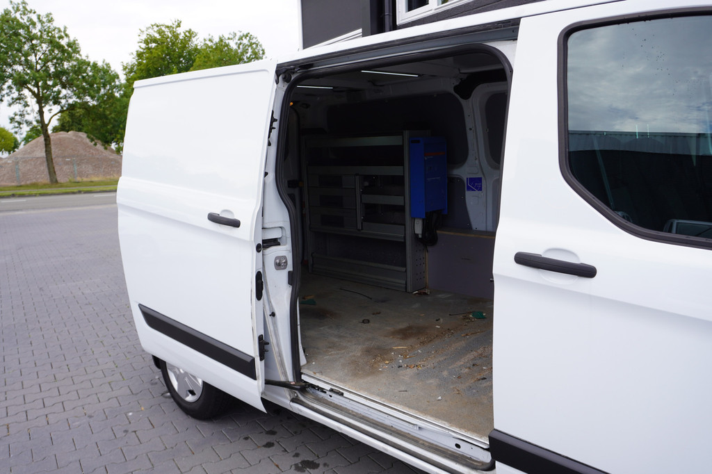 Ford Transit Custom 2.0 TDCI 130PK L2 - EURO 6 - Airco - Navi - Cruise - ⬠13.900,- Excl. 8