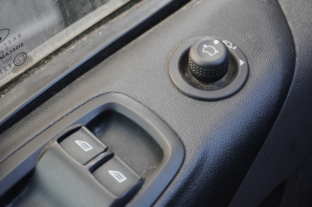 Ford Transit Custom 2.0 TDCI 130PK L2 Automaat EURO 6 - Airco - Cruise - PDC - â¬13.950,- Excl. 19