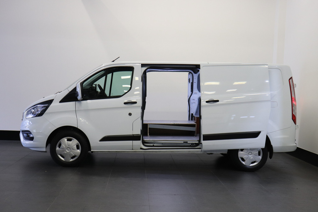 Ford Transit Custom 2.0 TDCI 130PK L2 EURO 6 - Airco - Cruise - Camera - € 14.900,- Excl. 10