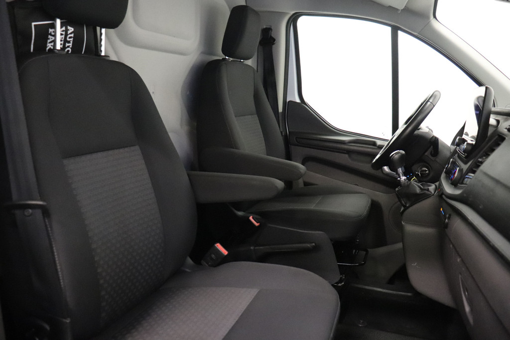 Ford Transit Custom 2.0 TDCI 130PK L2 EURO 6 - Airco - Cruise - Camera - € 14.900,- Excl. 4