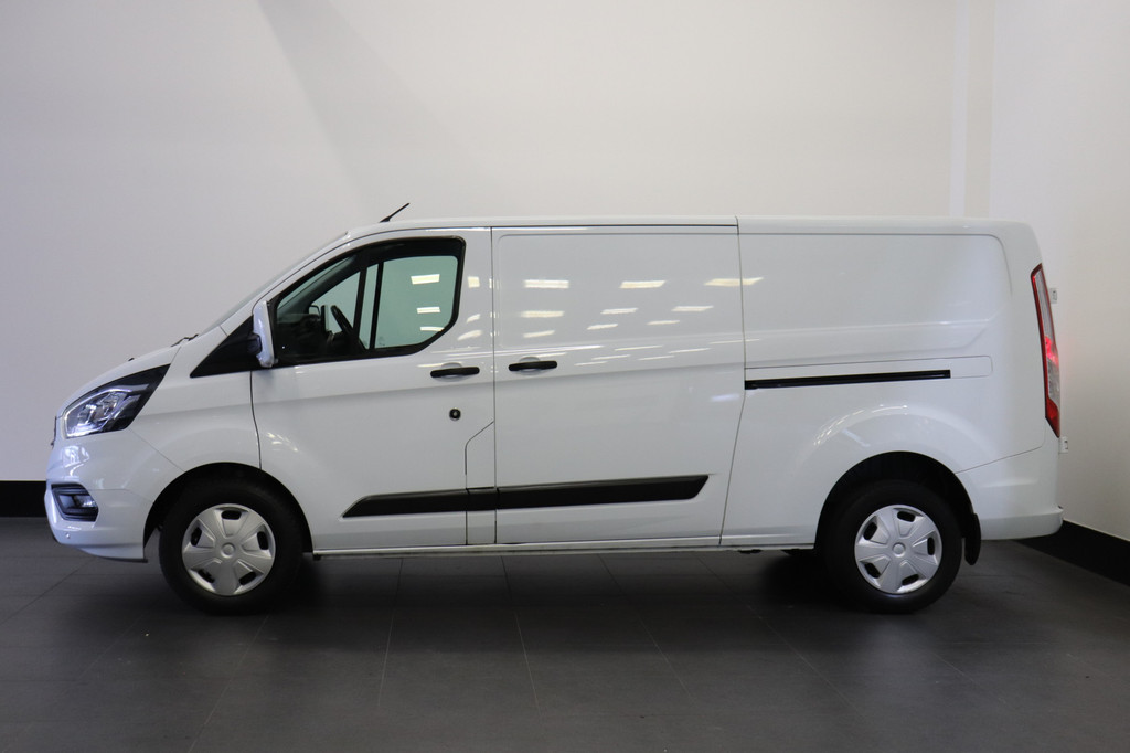 Ford Transit Custom 2.0 TDCI 130PK L2 EURO 6 - Airco - Cruise - Camera - € 14.900,- Excl. 9