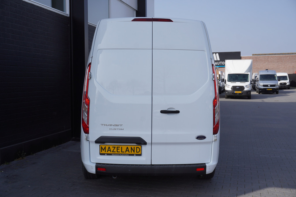 Ford Transit Custom 2.0 TDCI 130PK L2H2 - Airco - Cruise - Camera - €15.900,- Excl. 7