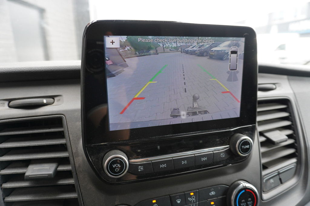 Ford Transit Custom 2.0 TDCI 130PK L2H2 EURO 6 - Airco - Navi - Cruise - â¬14.900,- Excl. 12