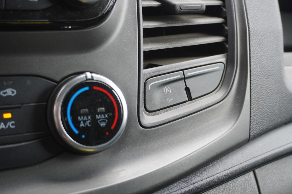 Ford Transit Custom 2.0 TDCI 130PK L2H2 EURO 6 - Airco - Navi - Cruise - â¬14.900,- Excl. 14