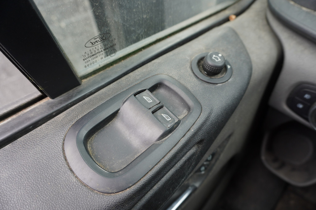 Ford Transit Custom 2.0 TDCI 130PK L2H2 EURO 6 - Airco - Navi - Cruise - â¬14.900,- Excl. 19