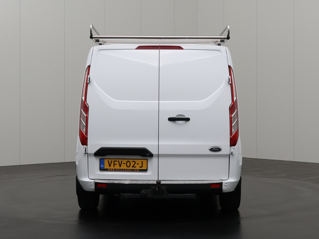 Ford Transit Custom 2.0TDCI 130PK Lang | Imperiaal | Trekhaak | Navigatie | Camera | 3-Persoons | Airco | Cruise 11