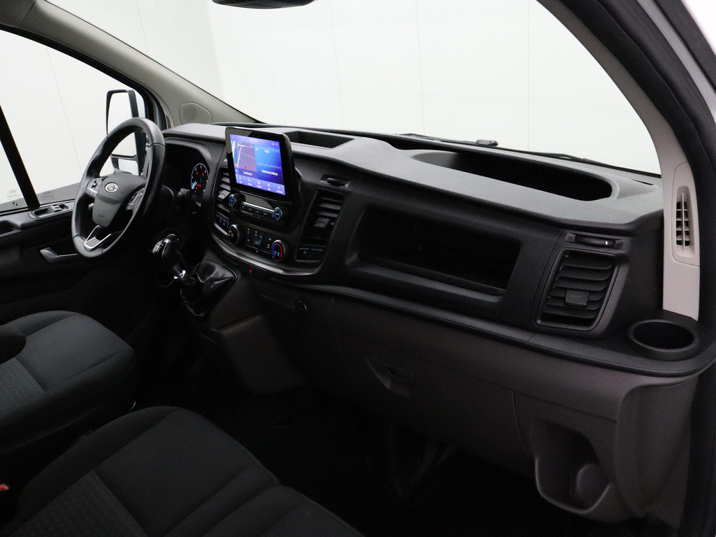 Ford Transit Custom 2.0TDCI 130PK Lang | Imperiaal | Trekhaak | Navigatie | Camera | 3-Persoons | Airco | Cruise 20